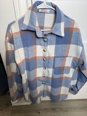 Fantaslook Blue & Cream Plaid Button-Up Shacket Women’s Small Flannel